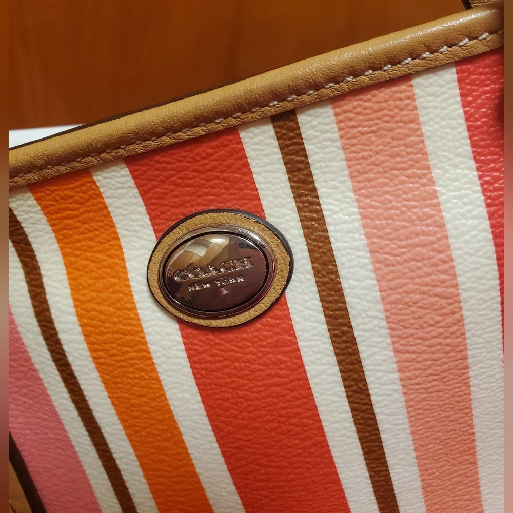 Coach stripes bag NWNT - Picture 4 of 12
